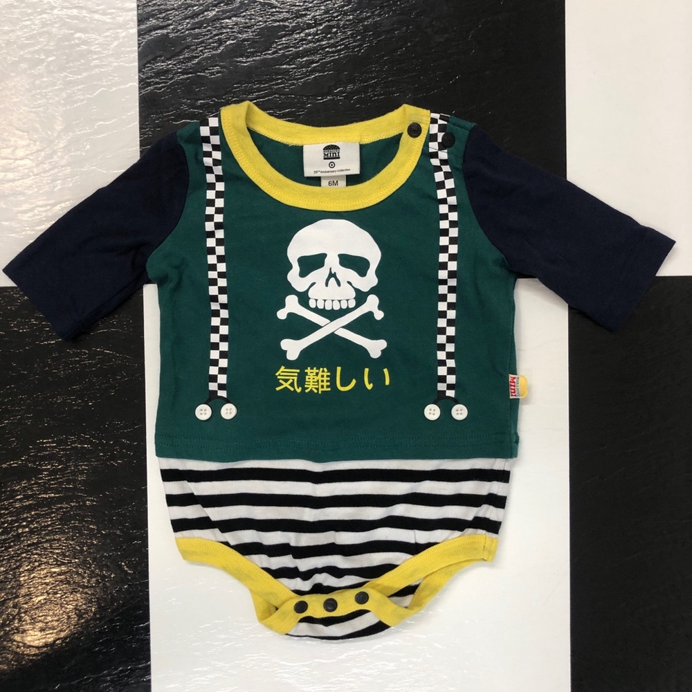 RARE HARAJUKU MINI L/S SKULL ONESIE